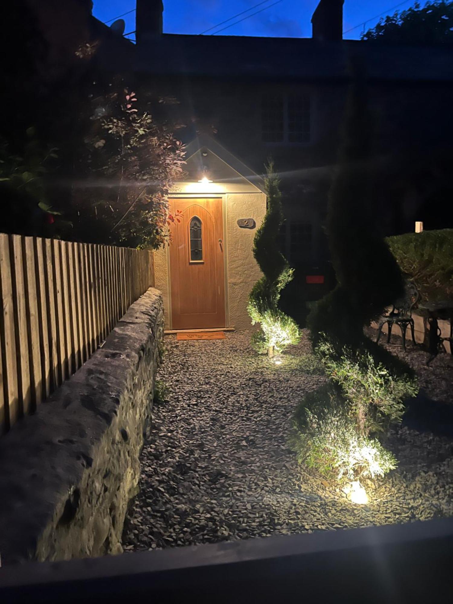 Posh Little Cottage Llangollen Exterior foto